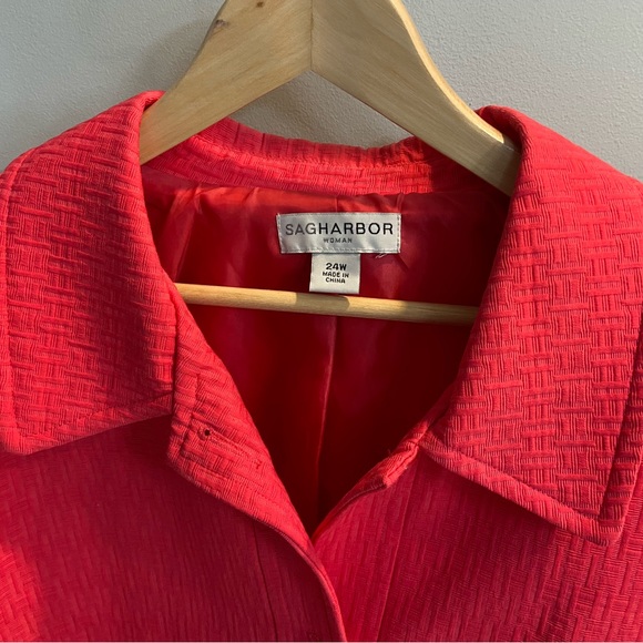 Plus Size Coral Jacket - Picture 2 of 4